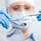 Terapia cu sânge propriu, tehnică de ultimă generaţie în stomatologie