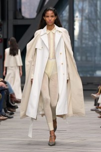 Calvin Klein Collection de Veronica Leoni - Prezentarea de modă a colecției de toamnă 2026 în New York City