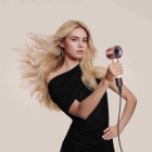 Beauty on the go: rutina Dyson care te însoțește peste tot