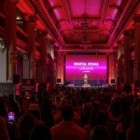Avon celebrează curajul de a simți prin lansarea Attraction Instinct la Digital Divas 2025